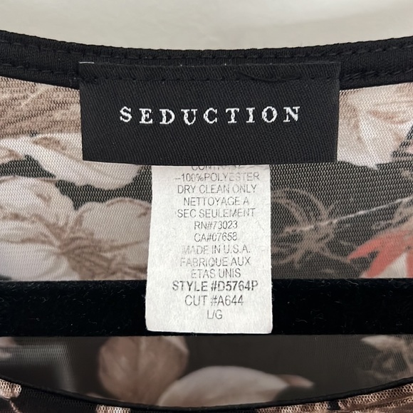 Women’s Seduction Dress - Picture 2 of 2